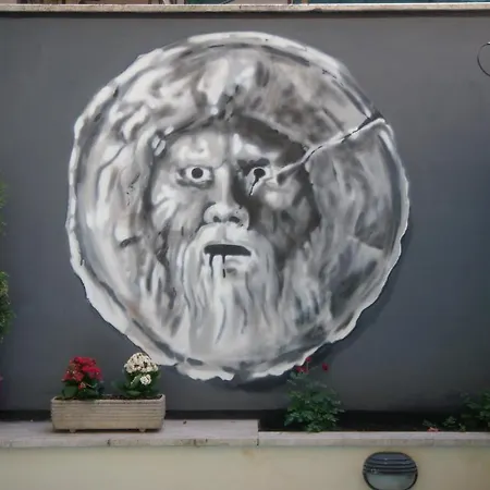 Lam 3* Rome